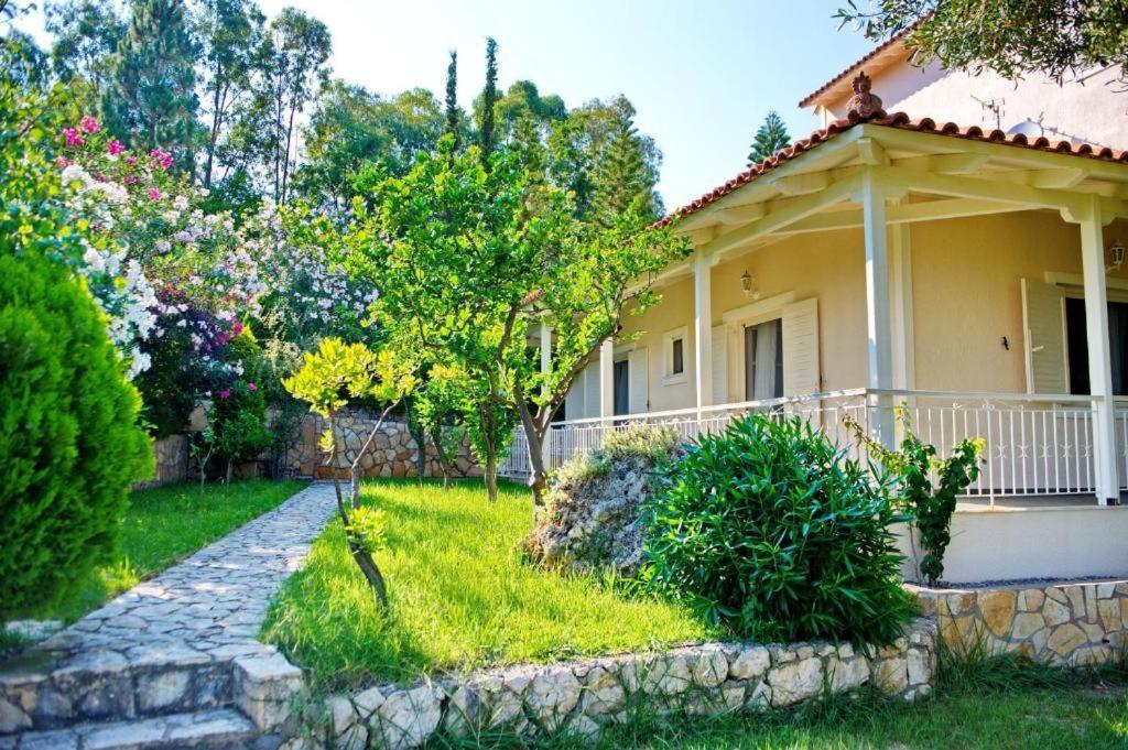 Villa Kastri Apartments Vaszilikí Kültér fotó