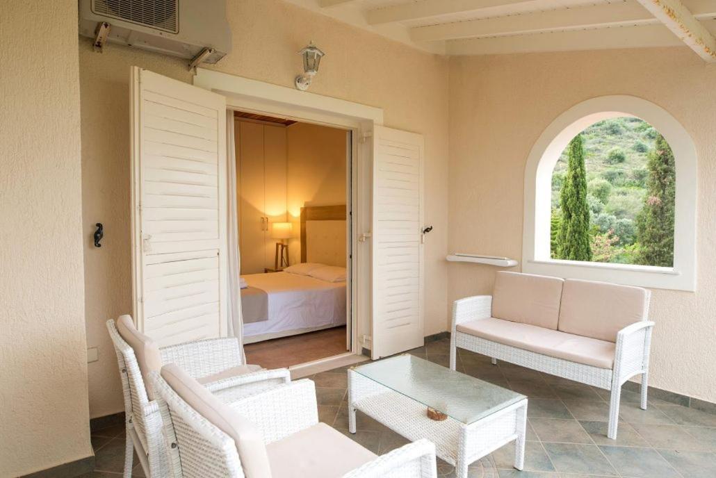 Villa Kastri Apartments Vaszilikí Kültér fotó